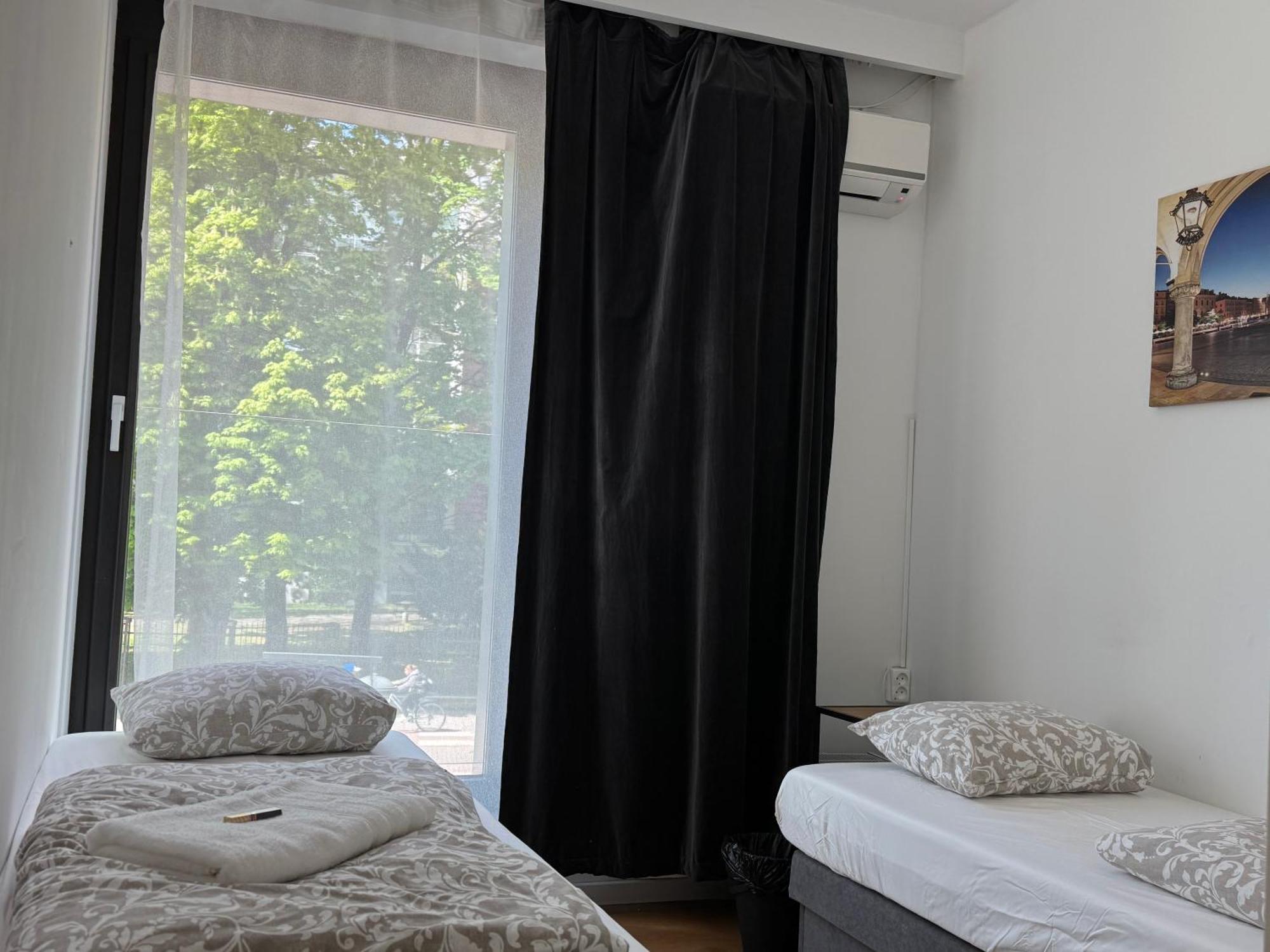 Amber Hostel Szlak Красков Екстериор снимка